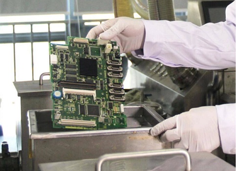 手工清洗PCBA 手工清洗PCBA